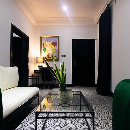 Muse Boutique Hotel Enugu Exteriör bild