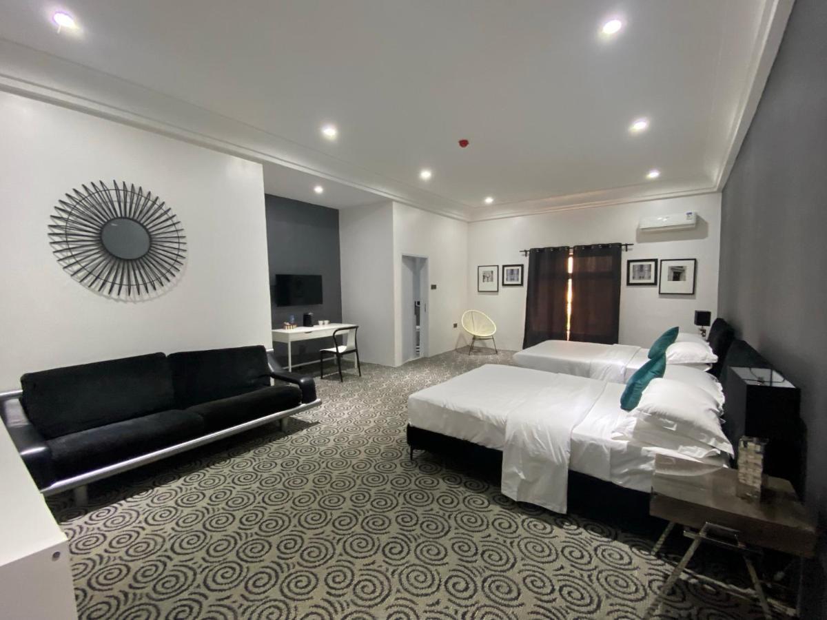 Muse Boutique Hotel Enugu Exteriör bild