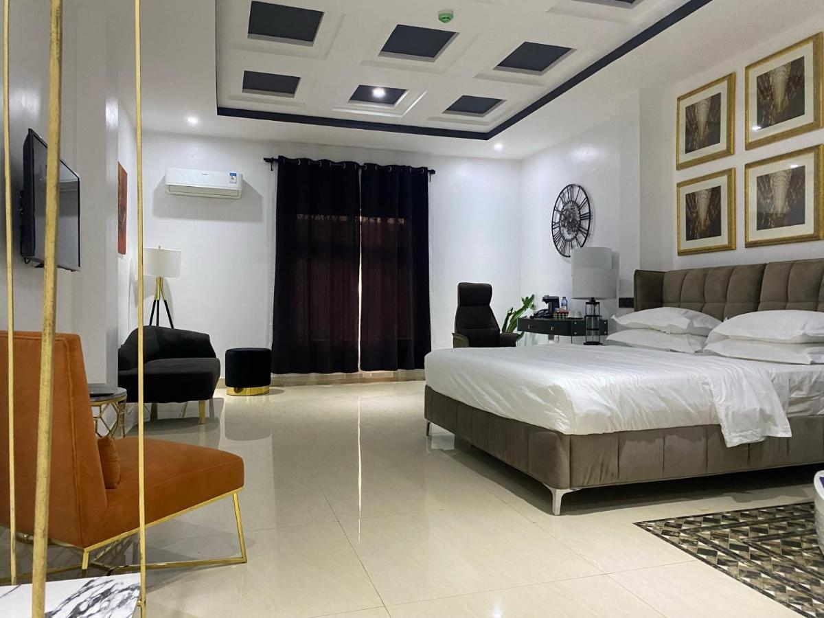 Muse Boutique Hotel Enugu Exteriör bild
