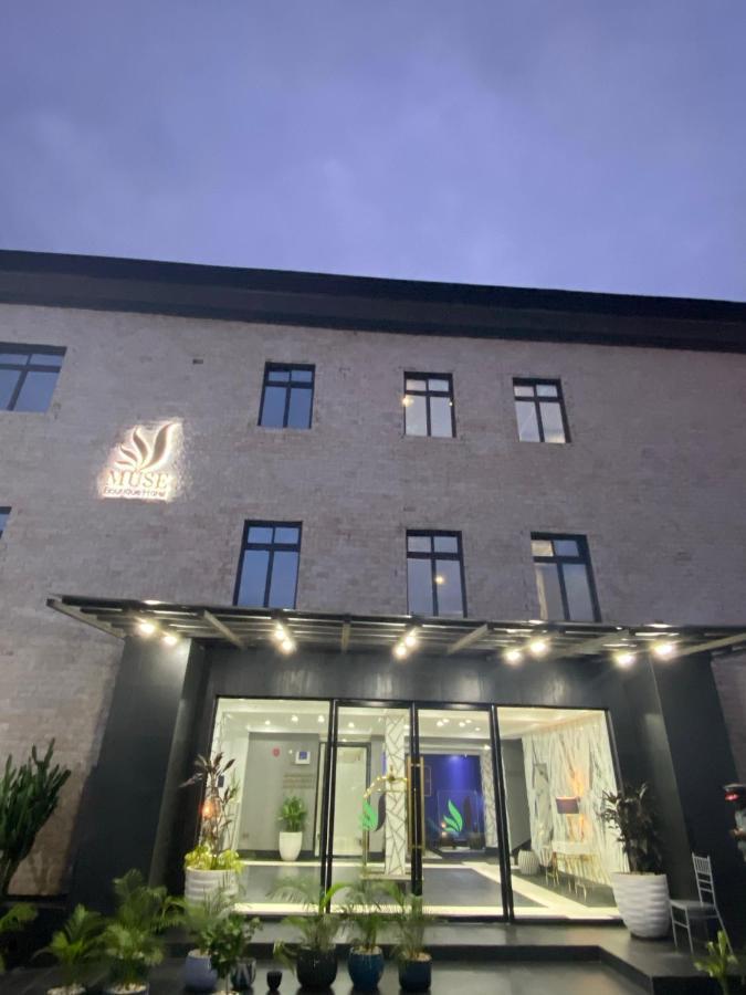 Muse Boutique Hotel Enugu Exteriör bild