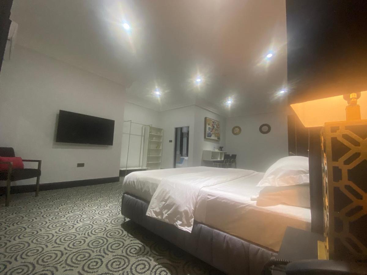 Muse Boutique Hotel Enugu Exteriör bild