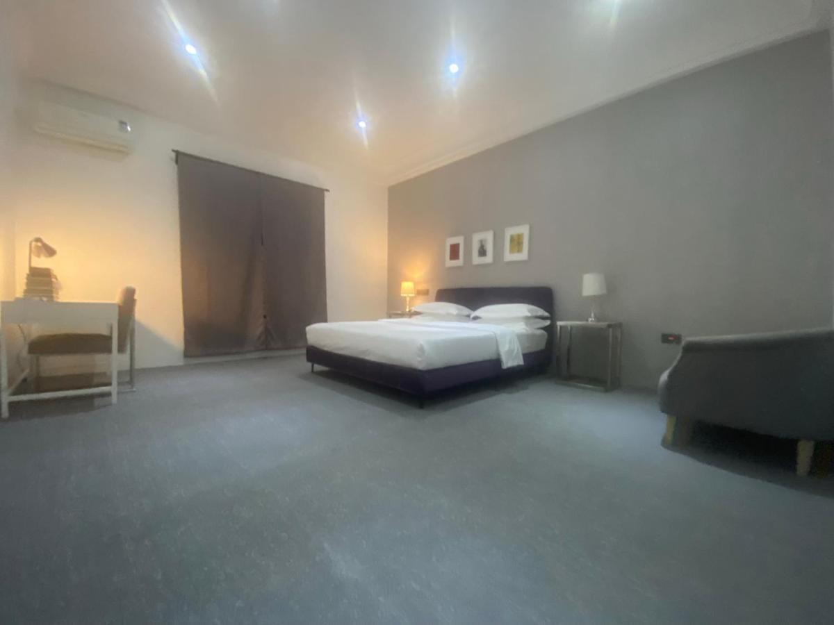 Muse Boutique Hotel Enugu Exteriör bild