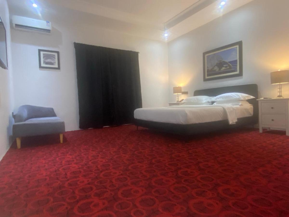 Muse Boutique Hotel Enugu Exteriör bild