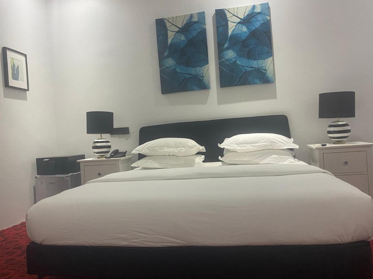 Muse Boutique Hotel Enugu Exteriör bild