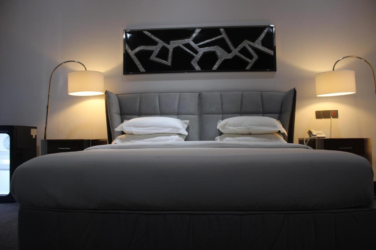 Muse Boutique Hotel Enugu Exteriör bild