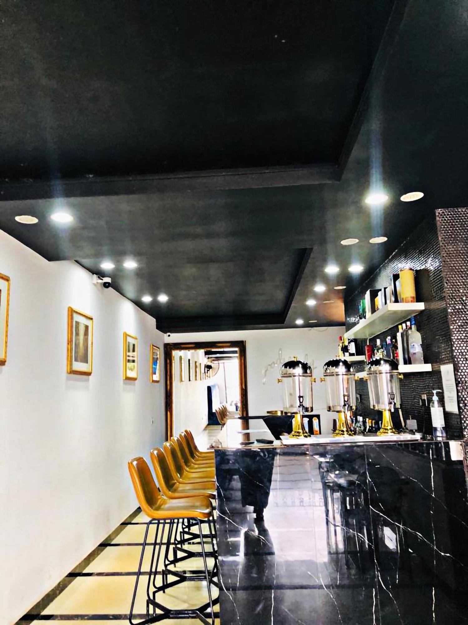 Muse Boutique Hotel Enugu Exteriör bild