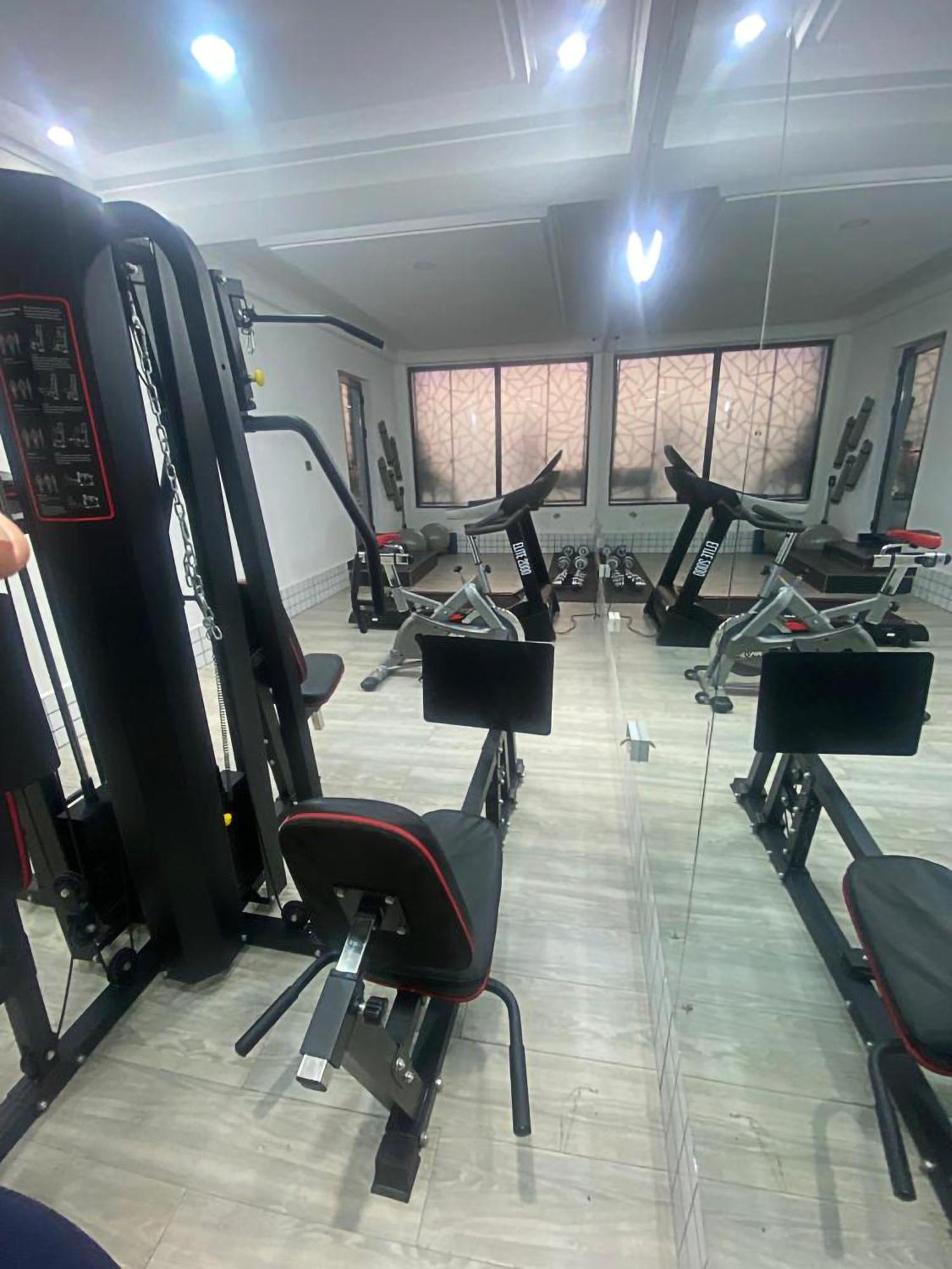 Muse Boutique Hotel Enugu Exteriör bild